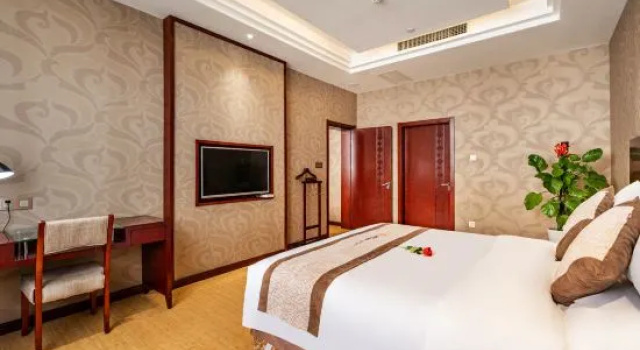Люкс Deluxe Broma Hotel