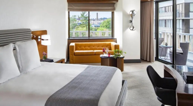 Двухместный номер Premier с балконом и с видом на реку The Watergate Hotel Georgetown
