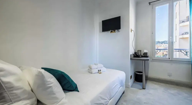 Апартаменты Hotel Avaton - Single Bedroom - Cannes Palais