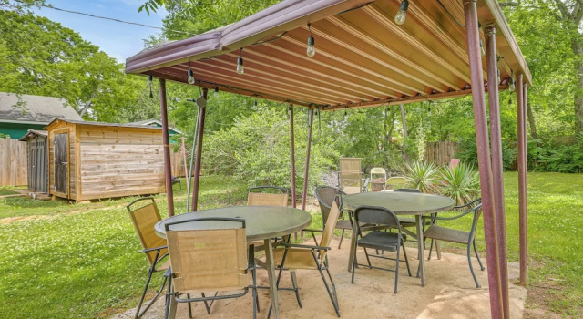 Коттедж 3 Mi to Downtown: Family-Friendly Birmingham Home