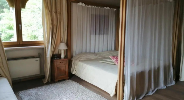 Апартаменты Camera principesca in villa con piscina termale