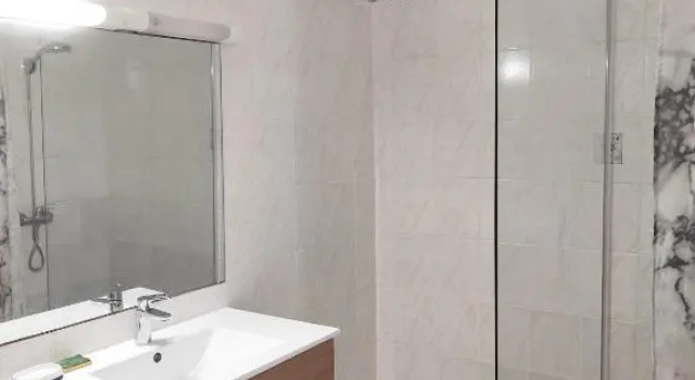 Appartement de 3 chambres a Le Moule a 800 m de la plage avec piscine partagee et jardin clos, Забронировать Апартаменты/квартира Ле-Муль 
