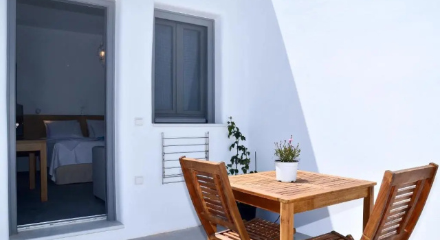 Ionathan Koufonisia Suites, Забронировать Отель Отели Куфонисии с бассейном, Бассейн