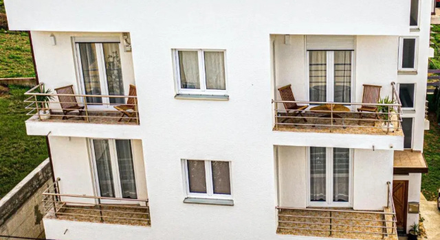 Apartman Aqua, Boek Appartement Strožanac Split Region