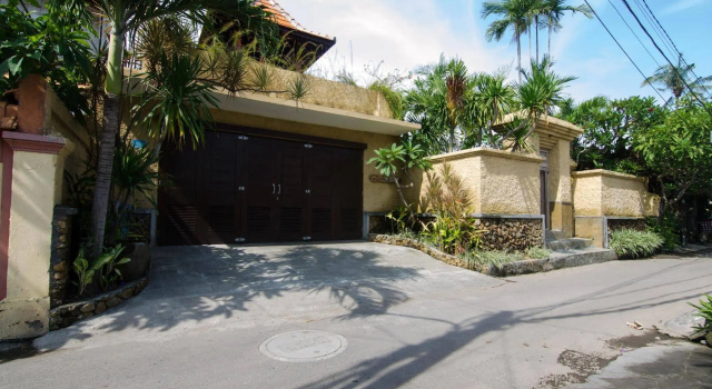 Villa Nesanur