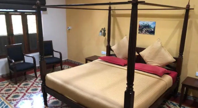 Номер Standard amã Stays & Trails, Rare Earth Estate
