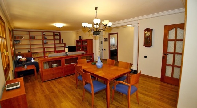 Luxurious Mansion, Забронировать Отель Аликанте Коста-Бланка