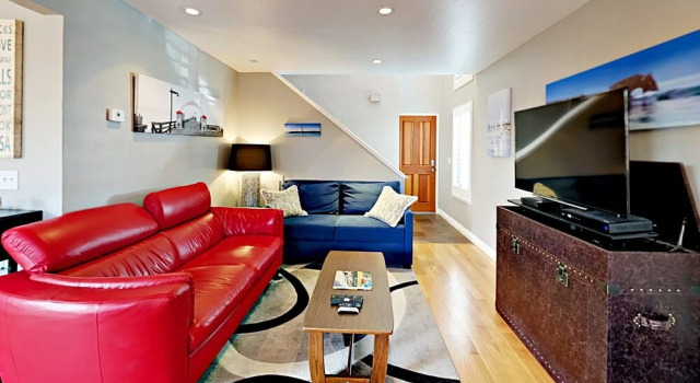 772 Heath Cv Townhouse 3 Bedrooms 2.5 Bathrooms Townhouse, 予約 アパートメント サンタクルーズ Santa Cruz and Vicinity