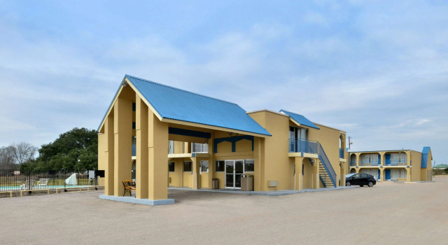 Americas Best Value Inn Schulenburg, Rezervasyon Otel Schulenburg Teksas