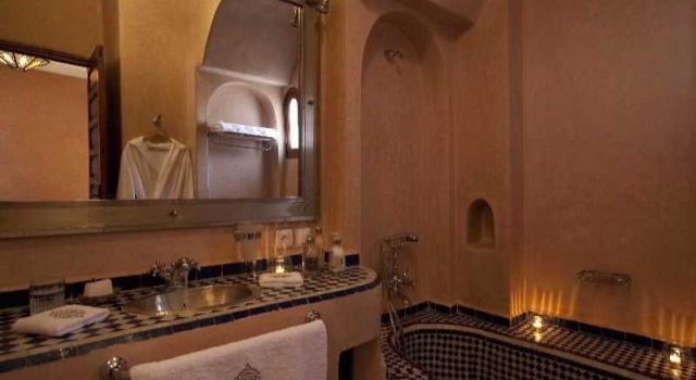 Двухместный номер Superior с балконом Riad Les Bougainvilliers