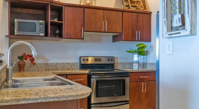Ocean View Luxury Condo at Flamingo Towers