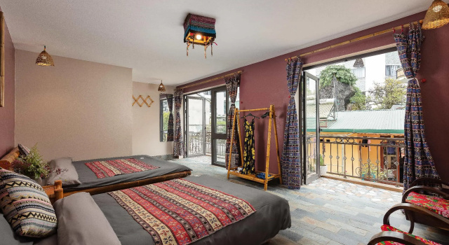 Семейный номер Standard с балконом Mega View Homestay