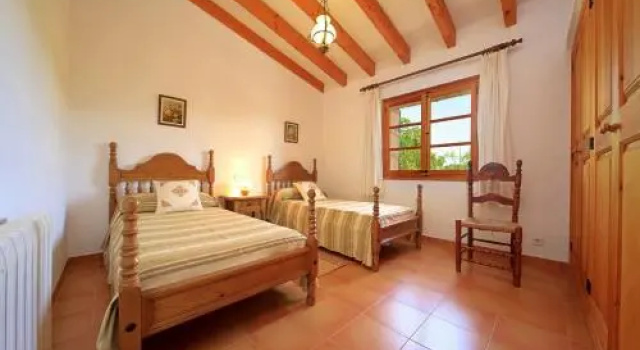Attractive Villa Pera