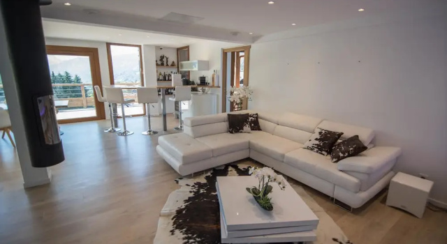 Residence le Dahu, Забронировать Отель Отели Лыжного курорта на озере Анси с парковкой, Парковка
