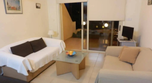 Byreva Apartments, Book Lejlighed Paphos hoteller med parkering, Parkering