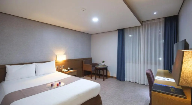 Двухместный номер Standard с видом на горы Benikea Hotel Jeju