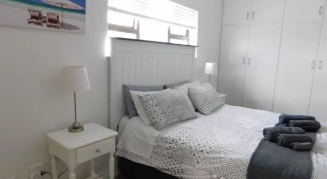 River Tides Guesthouse - Adults Only, Забронировать Отель Отели Пикетберг 3 звезды, 3*