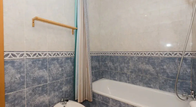 Студия Estudio Postigo Centro con balcón
