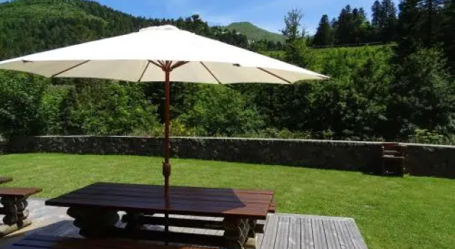 Residence Le Bec De L'Aigle, Забронировать Отель Лавейсьер Ле-Лиоран, рядом с Туристический центр Lioran