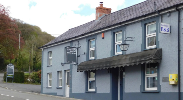 Afon Duad Inn, Забронировать Гостевой дом Cwm-Duad 