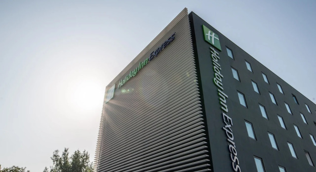 Holiday Inn Express - Bordeaux - Lormont by IHG, Varaa Hotelli Lormont 