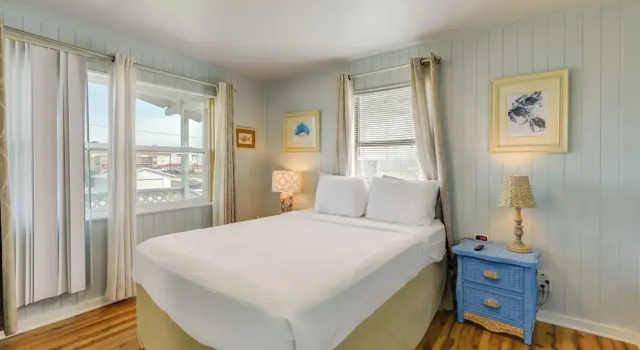 Апартаменты 2 Blocks to Bay: Misty Harbor Rockport Home