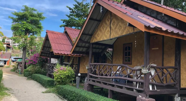 Бунгало Standard с балконом Moonwalk Lanta Resort