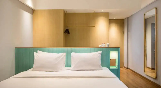 Standardní Dvoulůžkový s manželskou postelí pokoj a výhledem Santika Premiere Hotel Garut