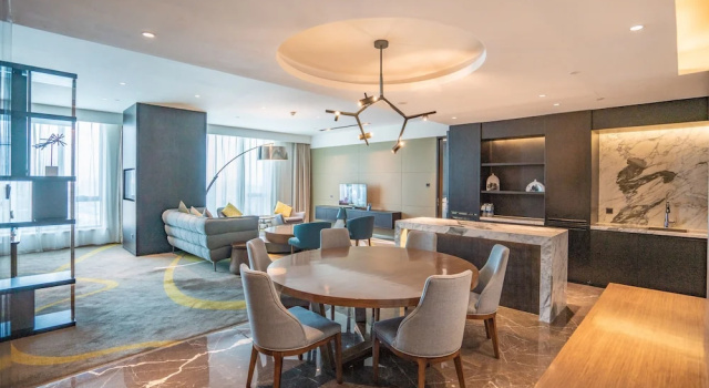Люкс c 1 комнатой Four Points by Sheraton Changchun Hi-Tech Zone