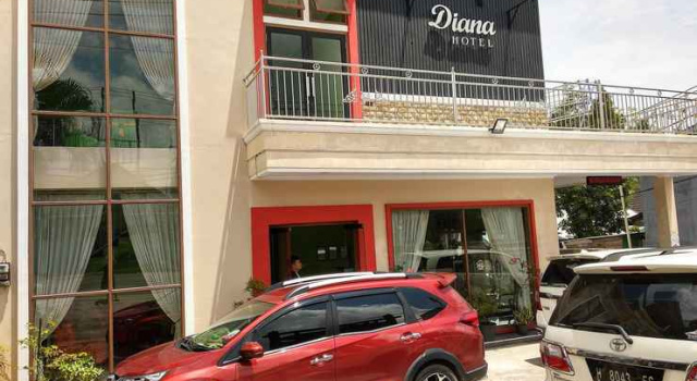Hotel Diana Pangkalan Bun, Rezerwuj Hotel Pangkalan Bun Central Kalimantan