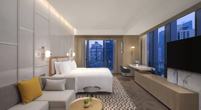 Двухместный номер Grand Living Area с видом на реку Voco Chongqing Chaotianmen