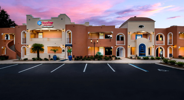 SureStay Plus Hotel by Best Western The Villages, Забронировать Отель Леди-Лейк штат Флорида
