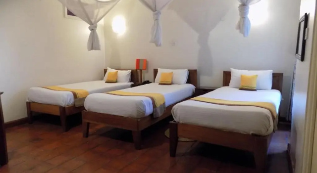 Трёхместный номер Standard Kenya Comfort Hotel