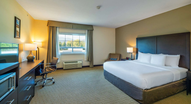 Двухместный номер Standard Comfort Inn & Suites