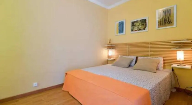 Apartment Meridiana, Забронировать Апартаменты/квартира Отели Барселоны с парковкой, Парковка