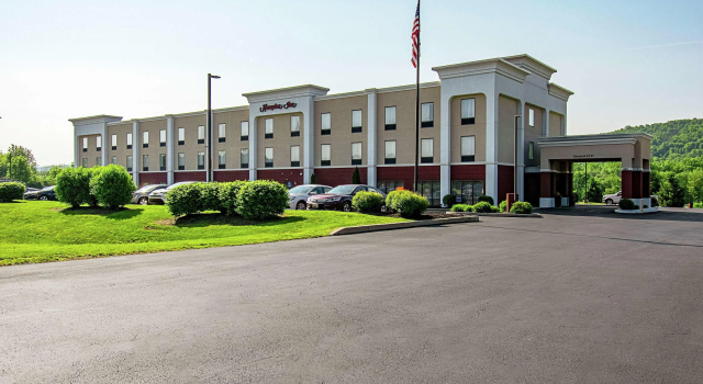 Hampton Inn Pine Grove, Buchen Sie Hotel Pine Grove Pennsylvania