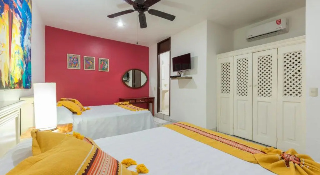 Четырёхместный номер Standard Hotel Meson de Mita