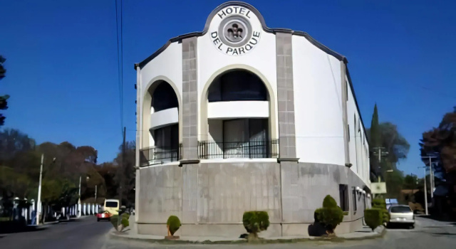Hotel Del Parque, Забронировать Отель Отели Текискиапан с бассейном, Бассейн