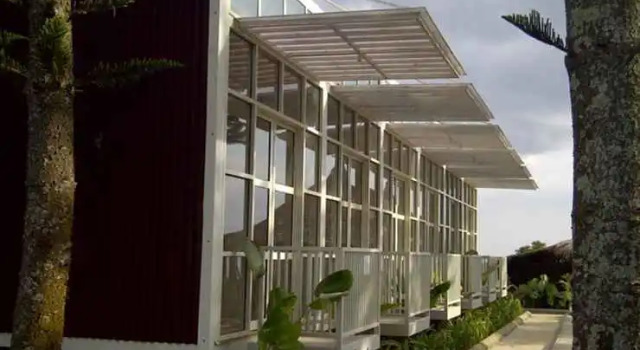 Bukit Cikahuripan Resort, Varaa Lomakeskus Lembang West Java