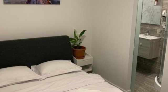 Casa Optim, Забронировать Гостевой дом Отели в центре Кэлимэнешти, в центре