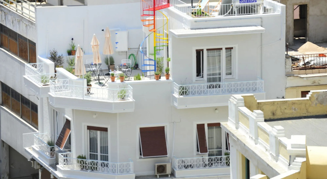 Live in Athens, Psyrri Central Apartments