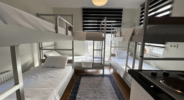 Кровать в общем номере с видом на город Yez Boutique Hotel