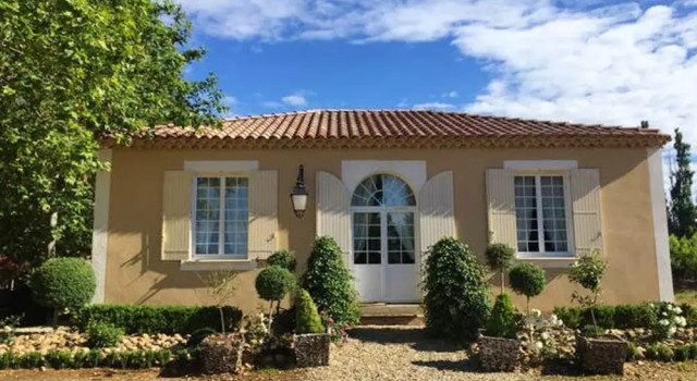 House with 4 Bedrooms in Arles, with Furnished Garden And Wifi - 48 Km From the Beach, Rezervasyon Tatil Evi Arles Villalar, Villa