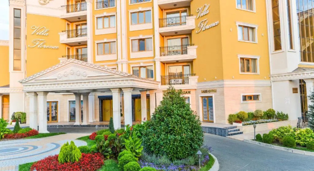 Villa Florence, Забронировать Апарт-отель Отели региона Солнечного берега с парковкой, Парковка