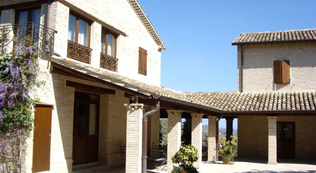 Castello Montegiove, Rezervasyon Tatil Evi Romagna Villalar, Villa