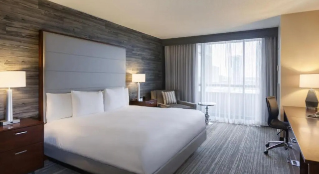 Двухместный номер Standard с балконом DoubleTree by Hilton Hotel & Suites Houston by the Galleria