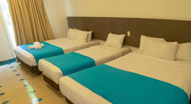 Четырёхместный номер Standard Hotel Blue Cove by On vacation