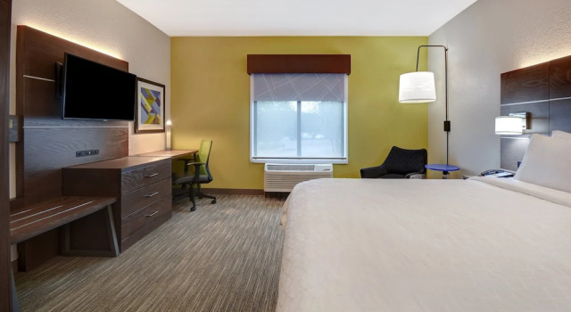 Двухместный номер Standard Holiday Inn Express Hotel & Suites Smyrna-Nashville Area by IHG