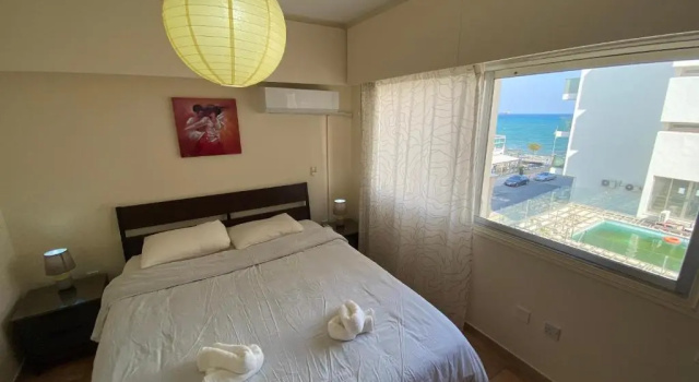 Central, by sea, seaview, renovated 1 bedroom flat, Book Hotel Larnaca Larnaca
