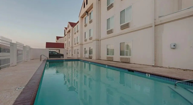Номер Superior Econo Lodge Laredo - Nuevo Laredo